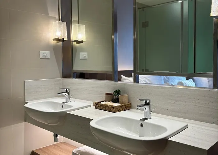 The Residences At Acqua Hotel Manila