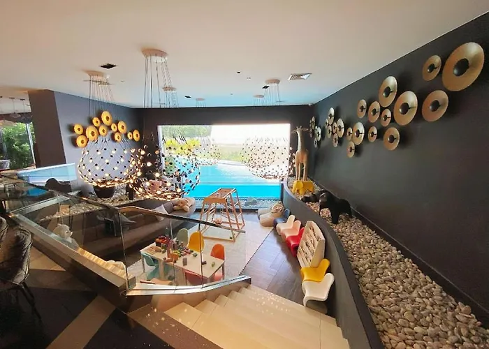 Hotel The Residences At Acqua 4*