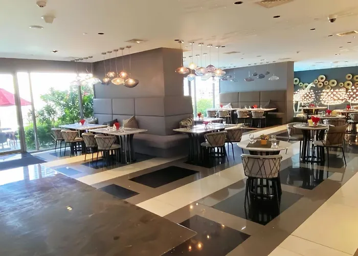 The Residences At Acqua 4*